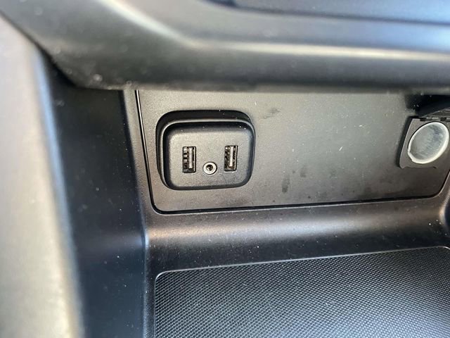 Used 2022 Chevrolet Colorado LT w/ Fleet Safety Package image 20