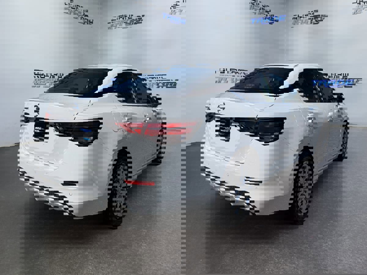 Used 2023 Nissan Sentra S image 5