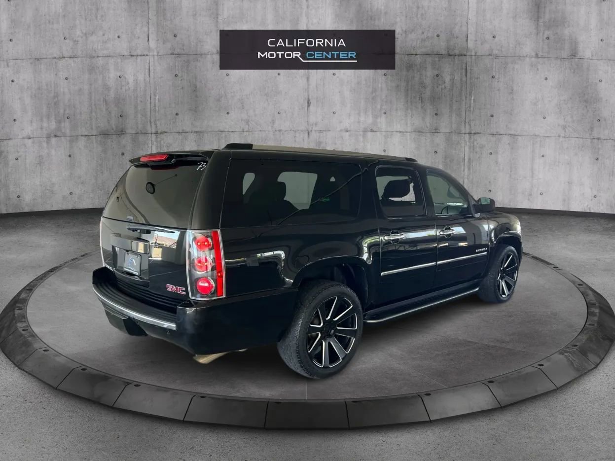 Used 2014 GMC Yukon XL Denali image 5