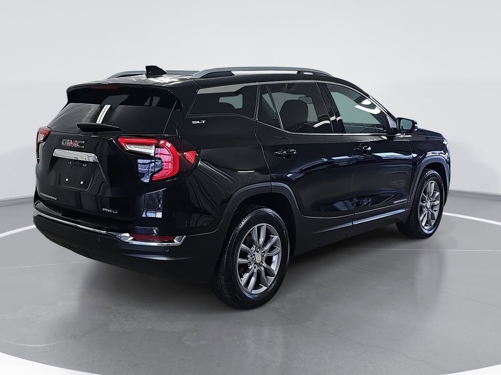 Certified 2024 GMC Terrain SLT w/ LPO, Floor Liner Package image 3