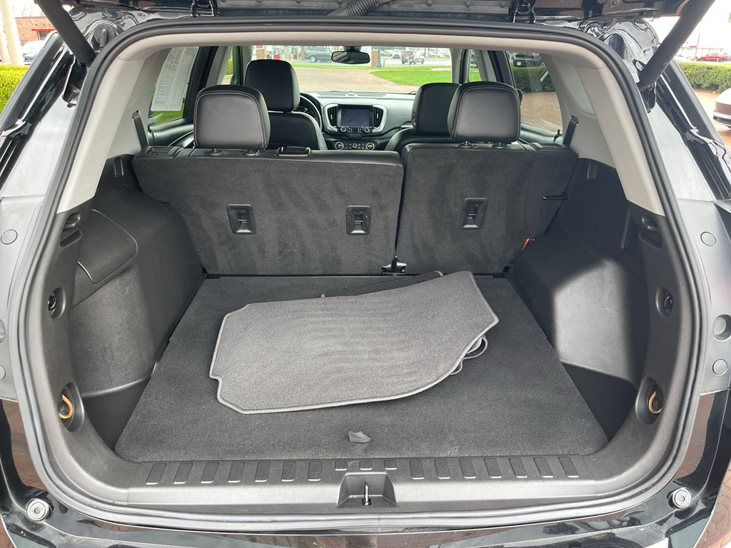 Used 2022 GMC Terrain SLT image 14