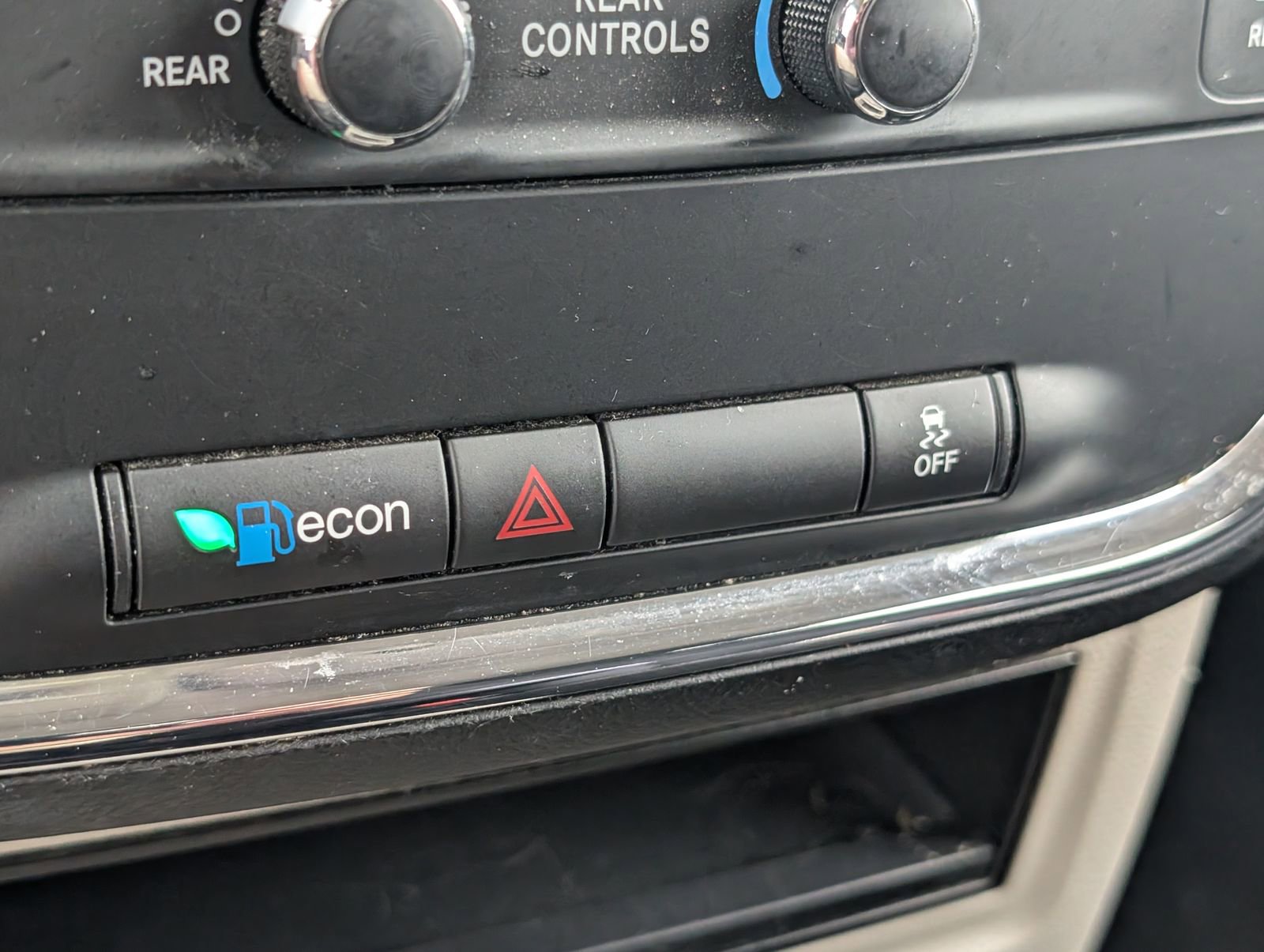 Used 2015 Dodge Grand Caravan SE w/ Quick Order Package 29E SE image 25