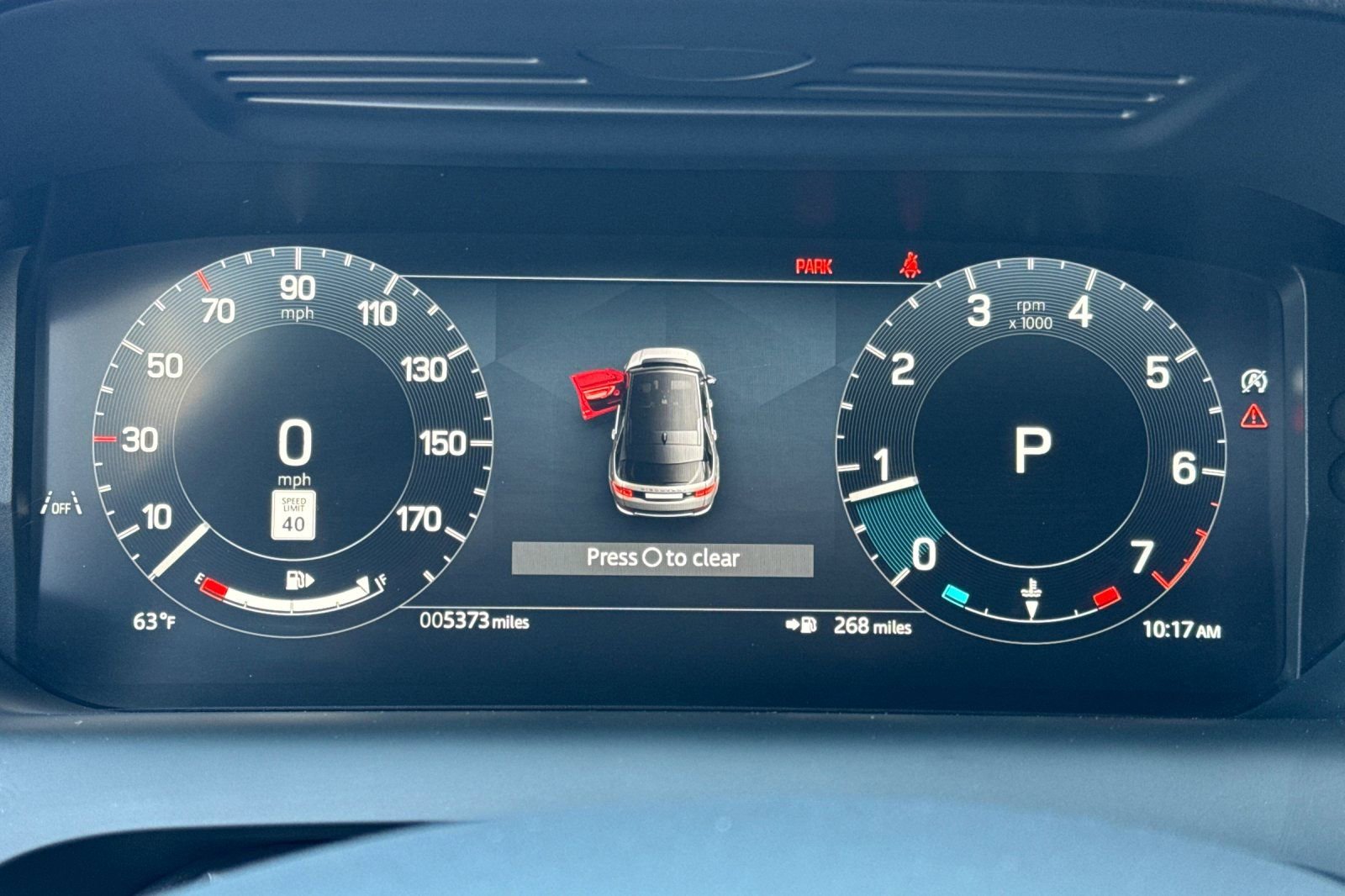 Used 2025 Land Rover Discovery Sport Dynamic SE AWD/4WD image 30