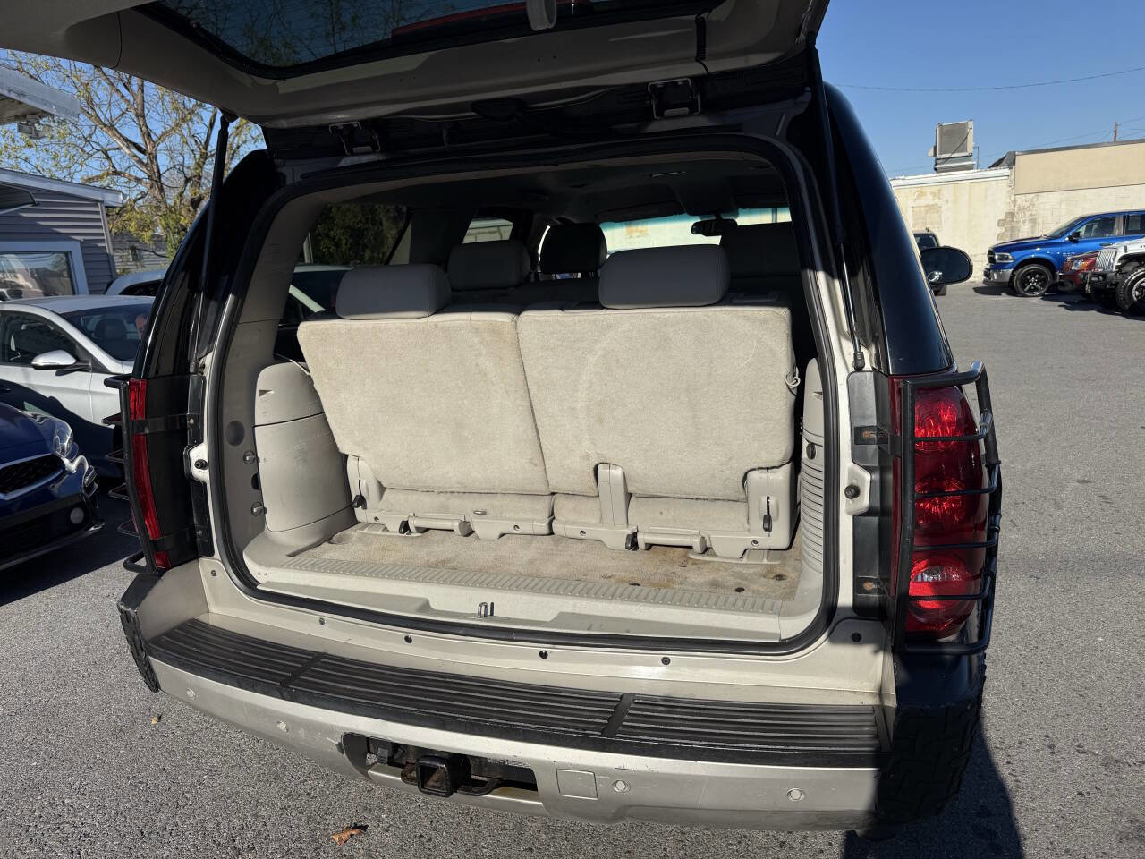 Used 2009 GMC Yukon SLT AWD/4WD image 24