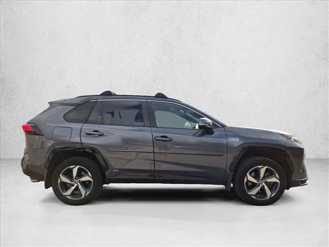 Used 2021 Toyota RAV4 SE w/ Weather & Moonroof Package AWD/4WD image 4