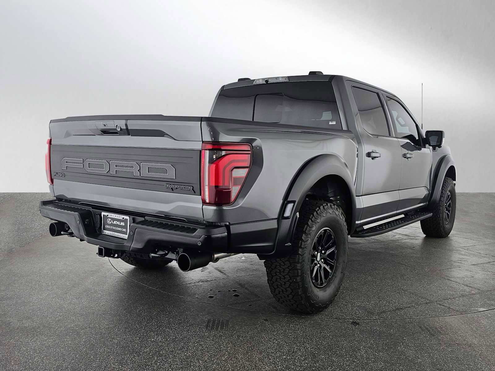Used 2025 Ford F150 Raptor image 3