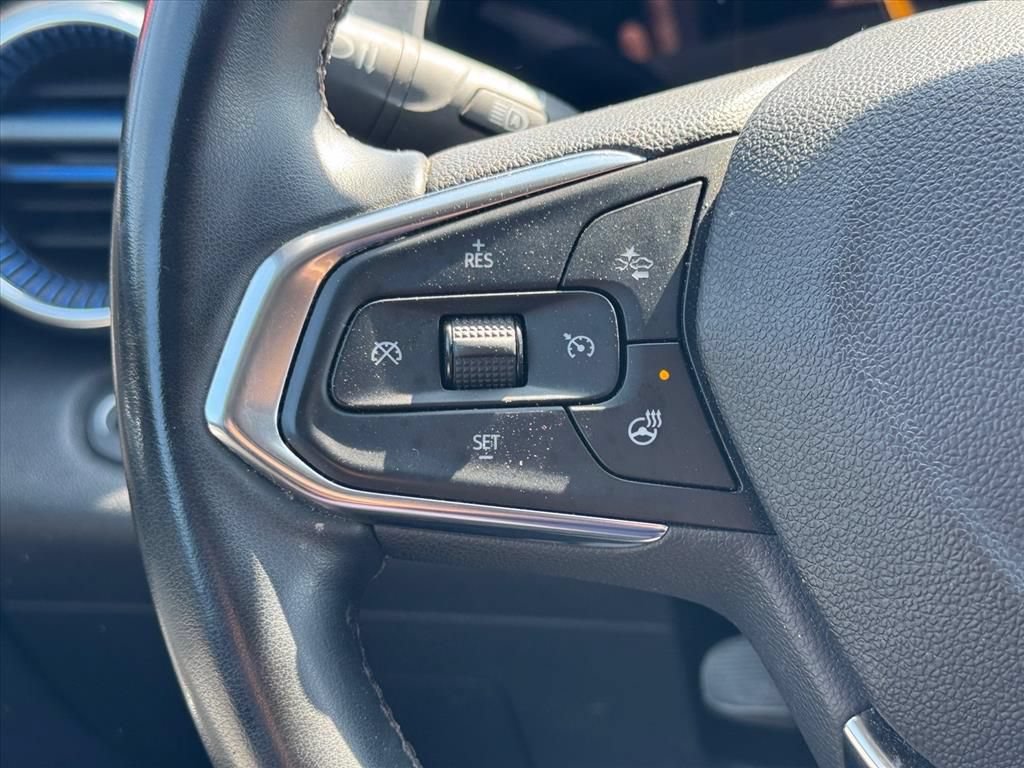 Used 2024 Chevrolet Trax LT w/ Driver Confidence Package FWD image 16