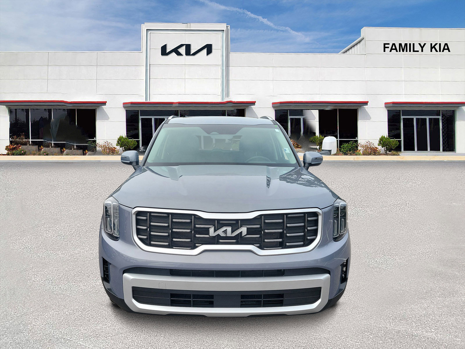 Certified 2025 Kia Telluride S image 2