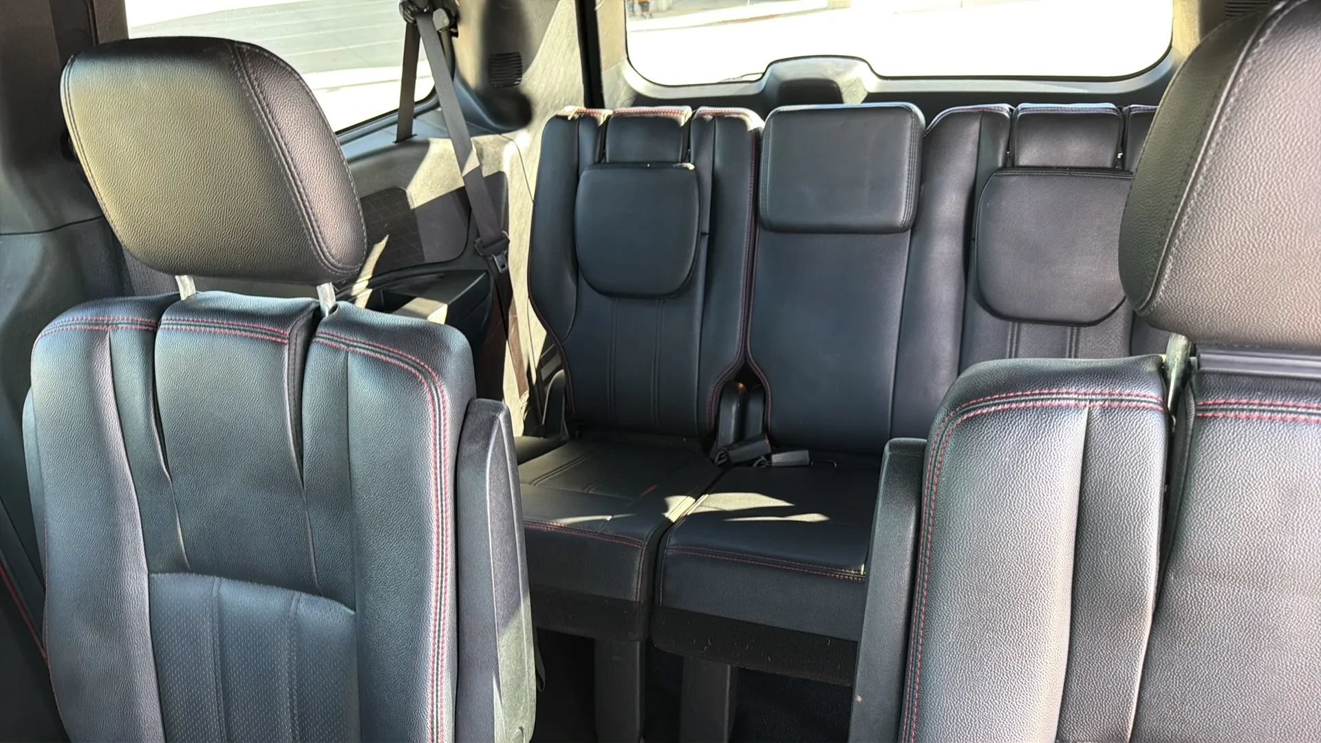 Used 2020 Dodge Grand Caravan GT FWD image 43