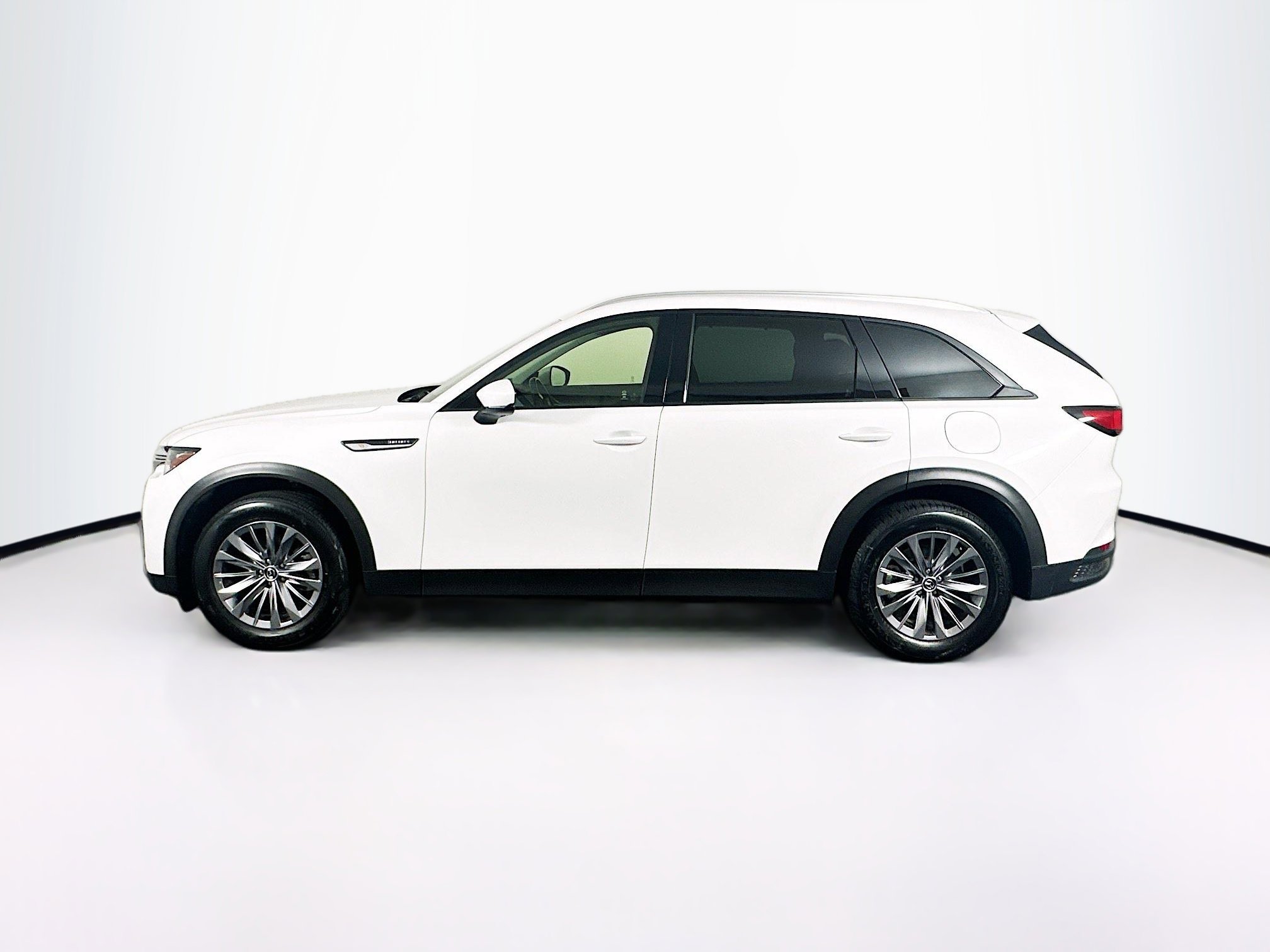 Used 2025 MAZDA CX-90 3.3 Turbo w/ Preferred Package image 4