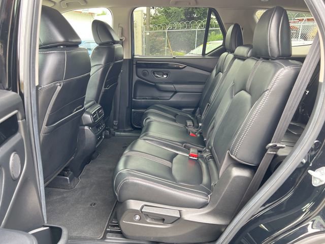 Used 2025 Honda Pilot EX-L image 15