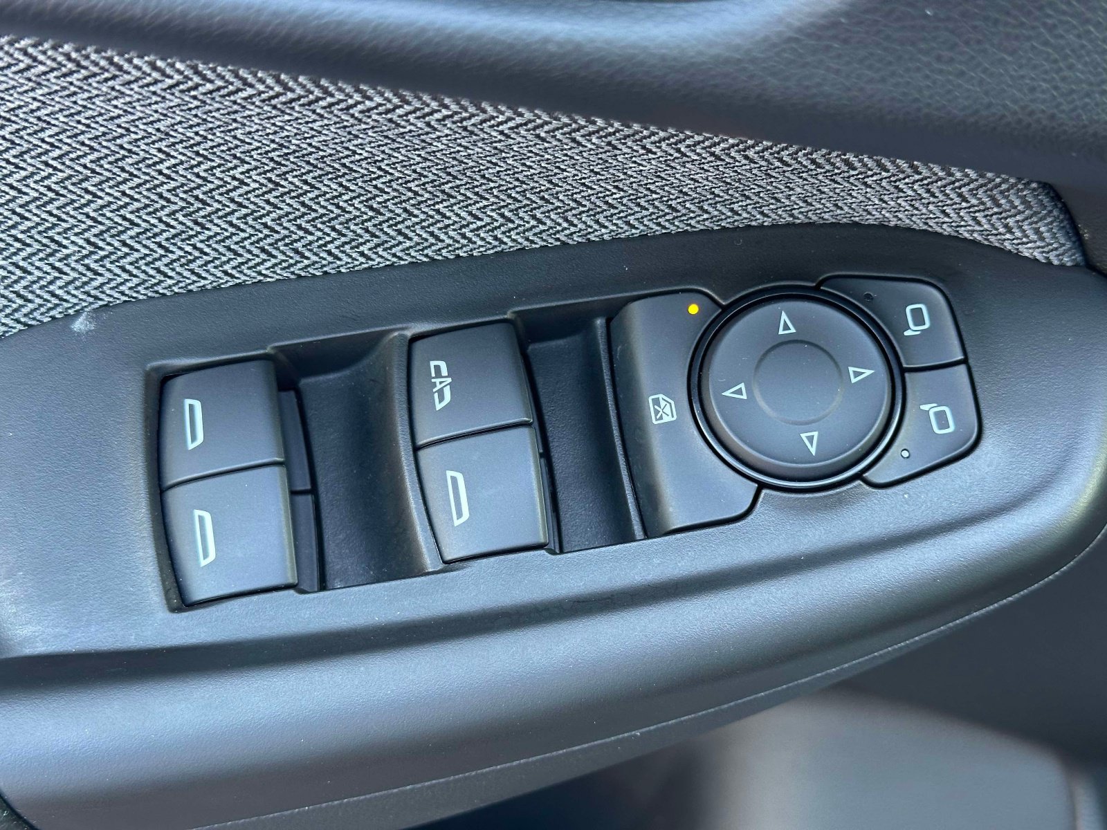 Used 2026 Chevrolet TrailBlazer LT AWD/4WD image 14