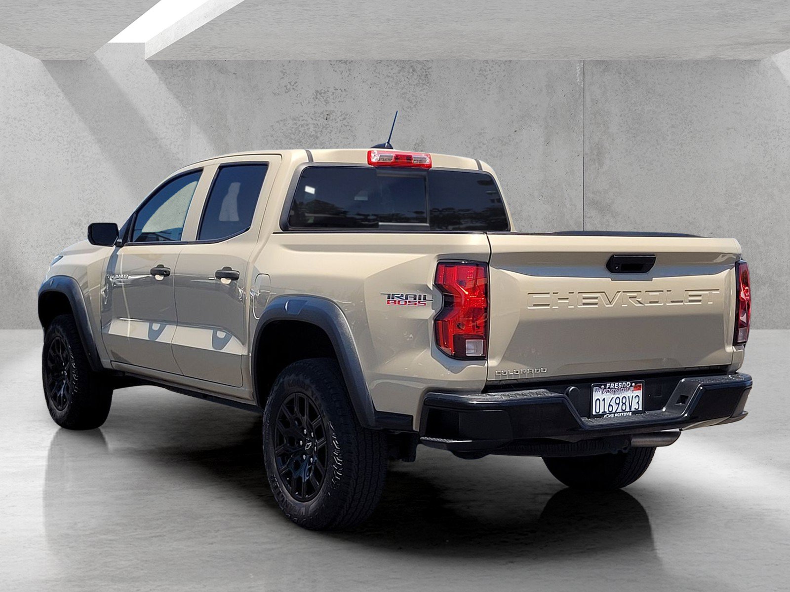 Used 2023 Chevrolet Colorado Trail Boss AWD/4WD image 6