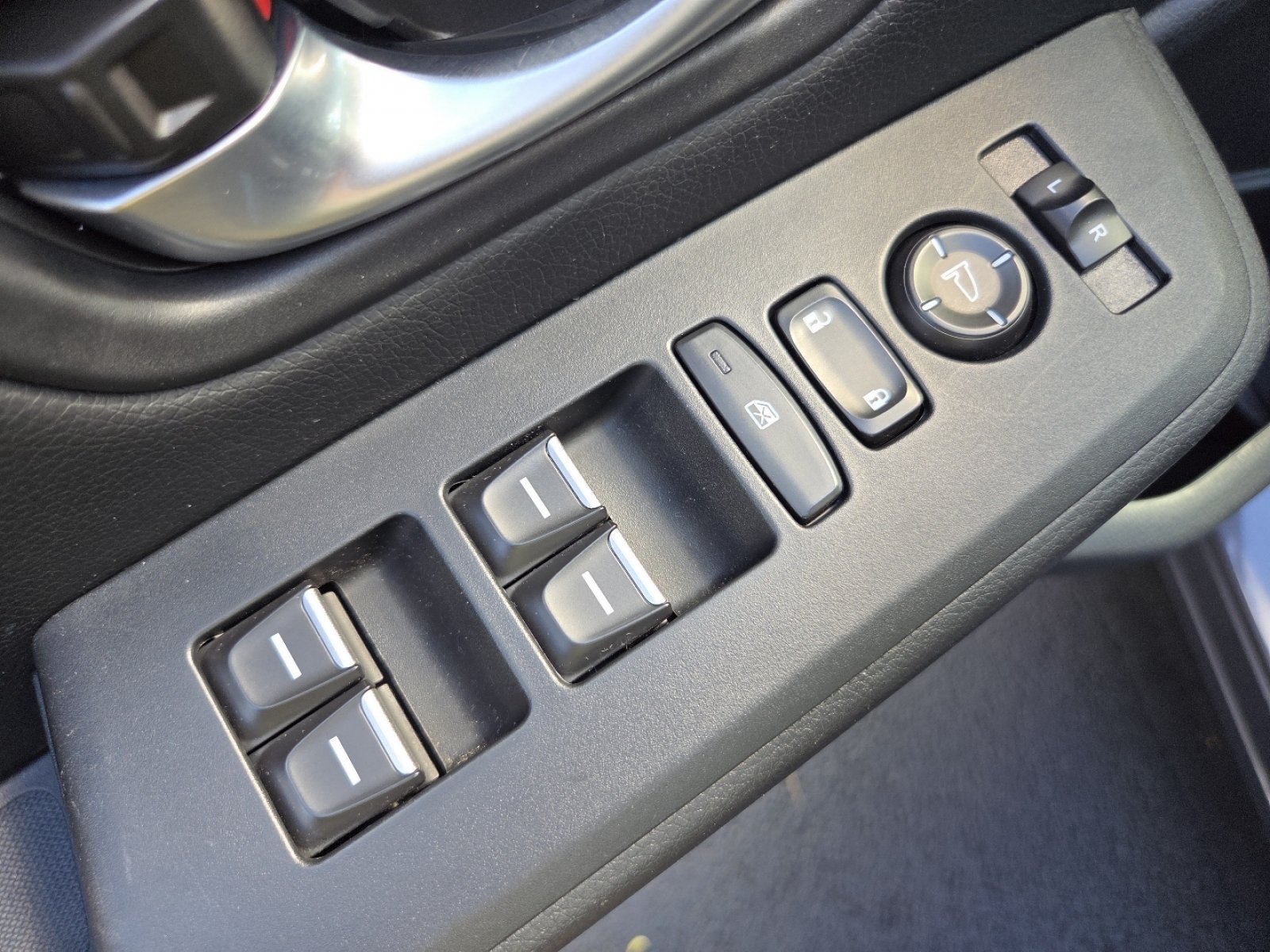 Certified 2024 Honda Pilot Touring image 34