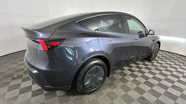 Used 2026 Tesla Model Y 2WD video 2