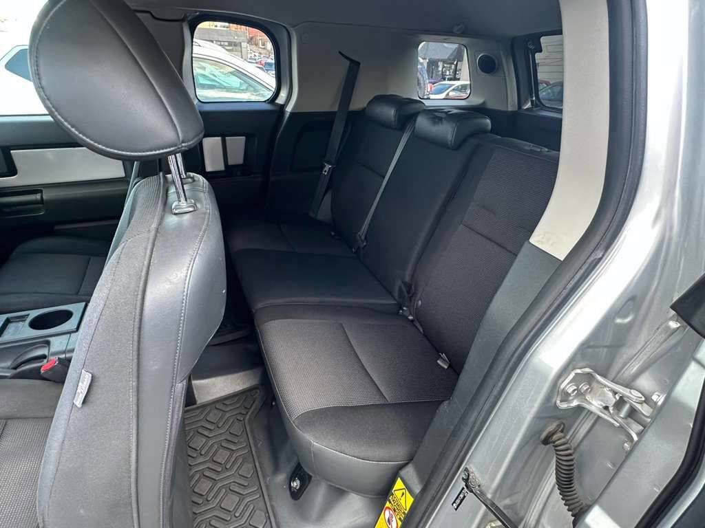 Used 2008 Toyota FJ Cruiser 4WD image 20