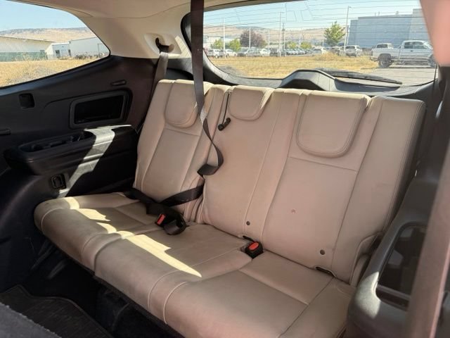 Used 2019 Subaru Ascent Limited AWD/4WD image 16