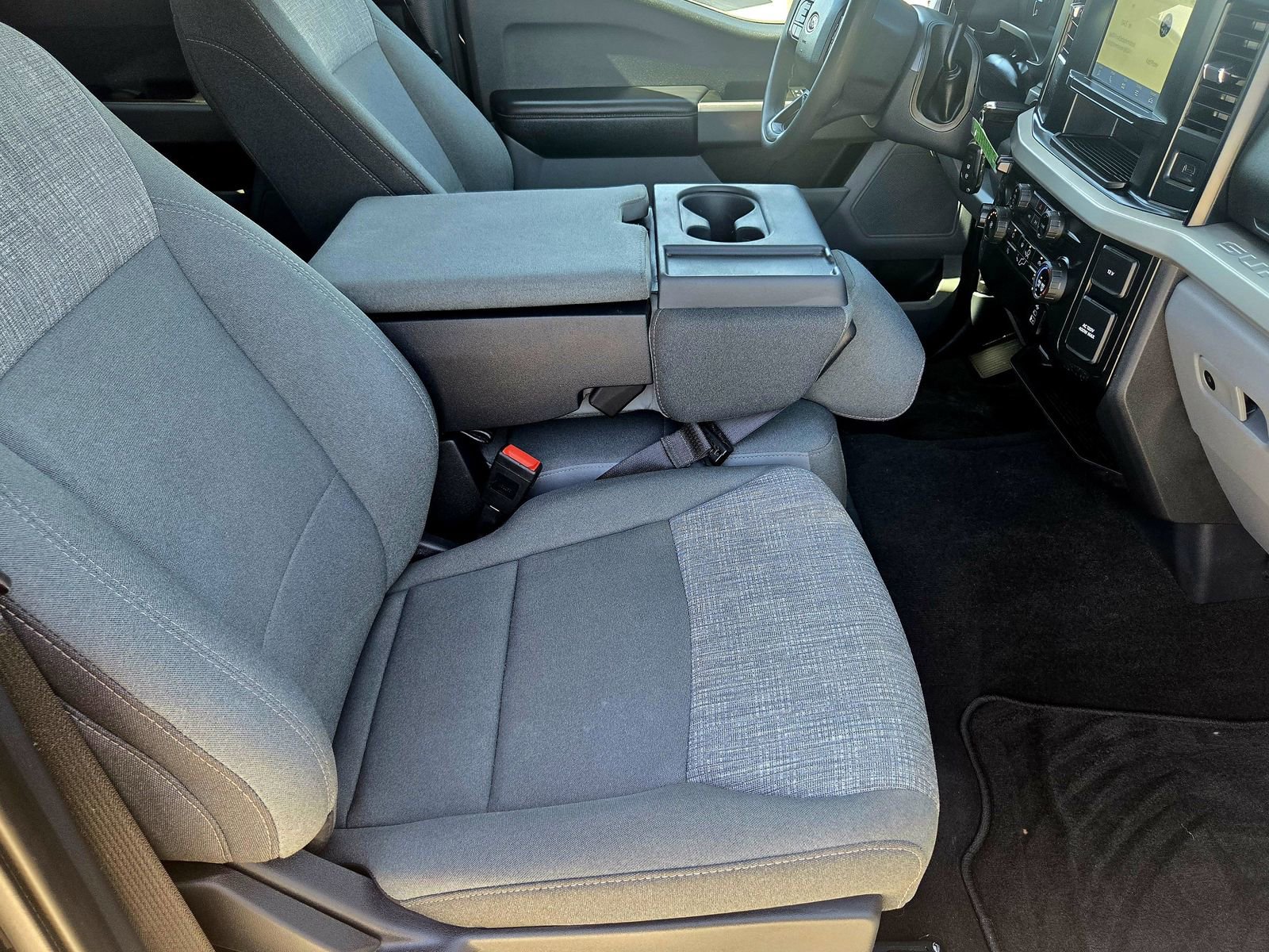 Used 2025 Ford F350 XLT AWD/4WD image 16