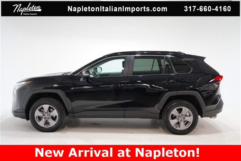 Used 2024 Toyota RAV4 XLE image 4