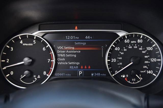 Used 2024 Nissan Altima 2.5 SV image 12