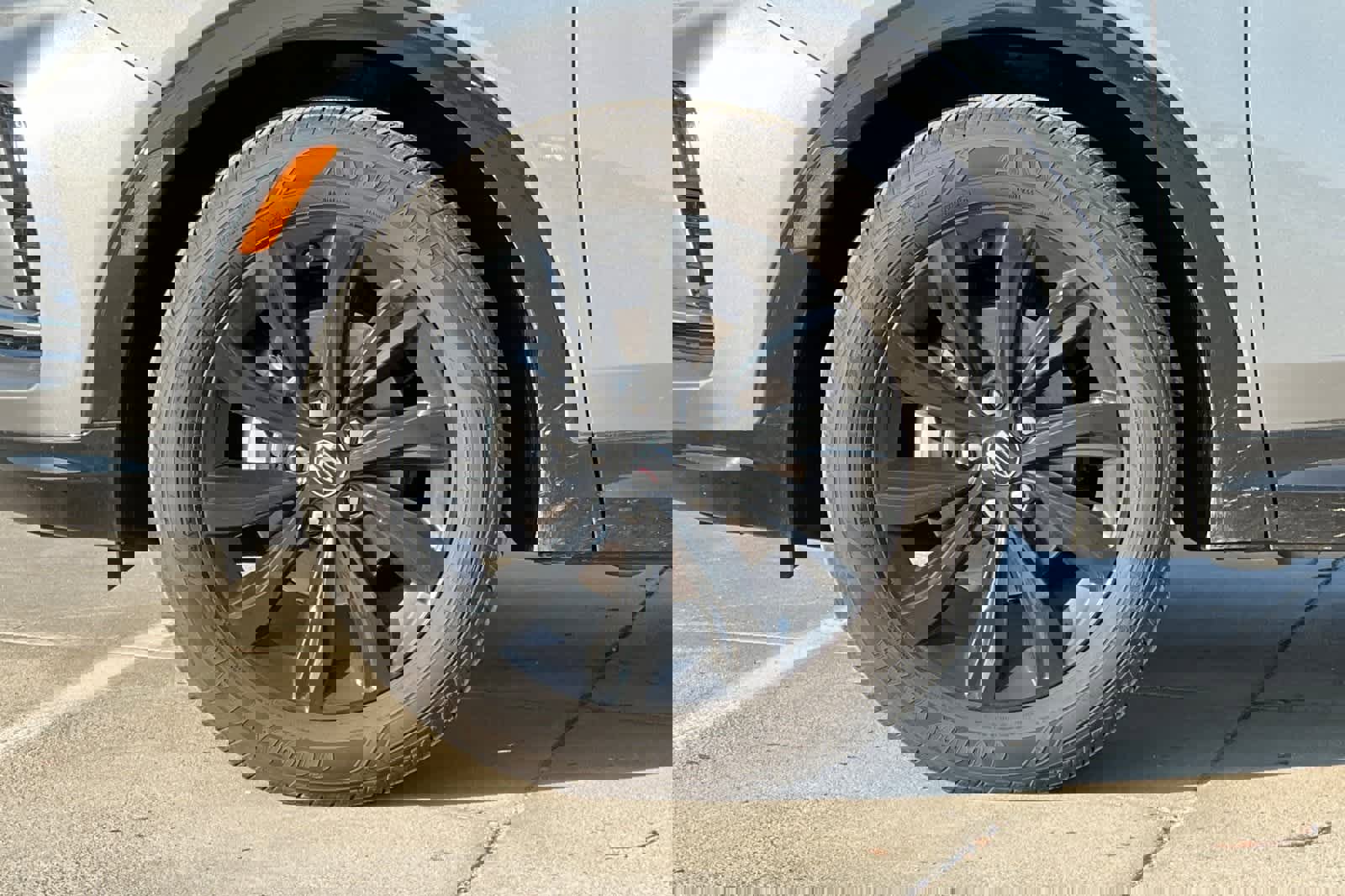 Used 2024 Buick Envista Sport Touring w/ Convenience I Package image 28