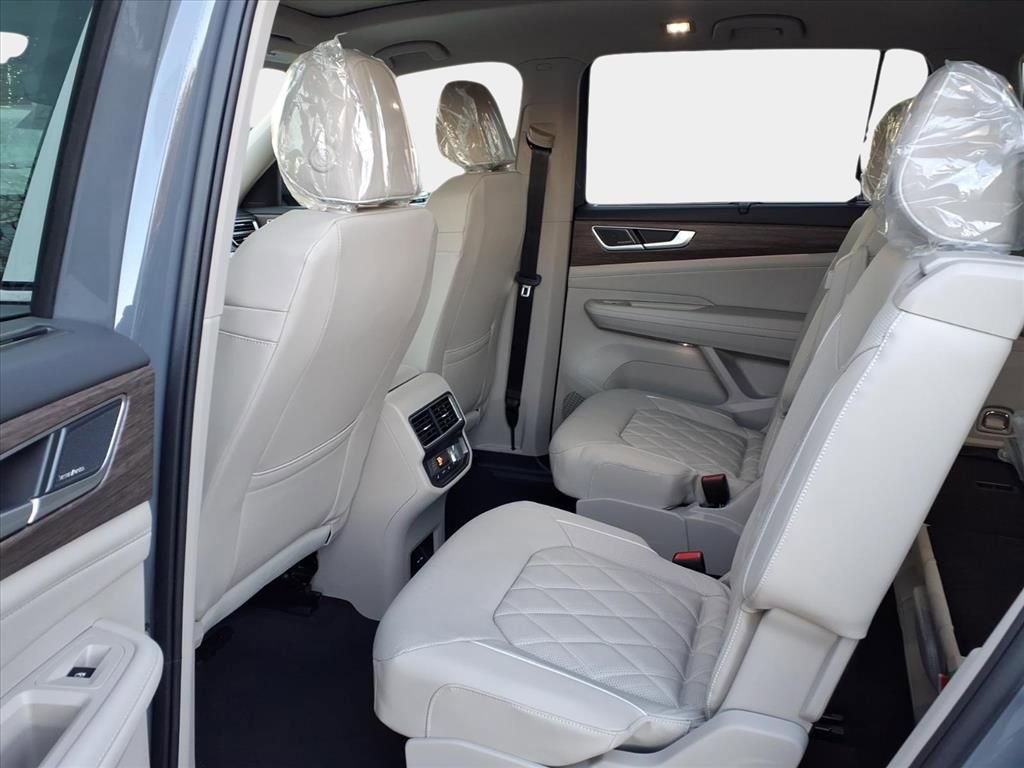 New 2026 Volkswagen Atlas SEL Premium R-Line image 10