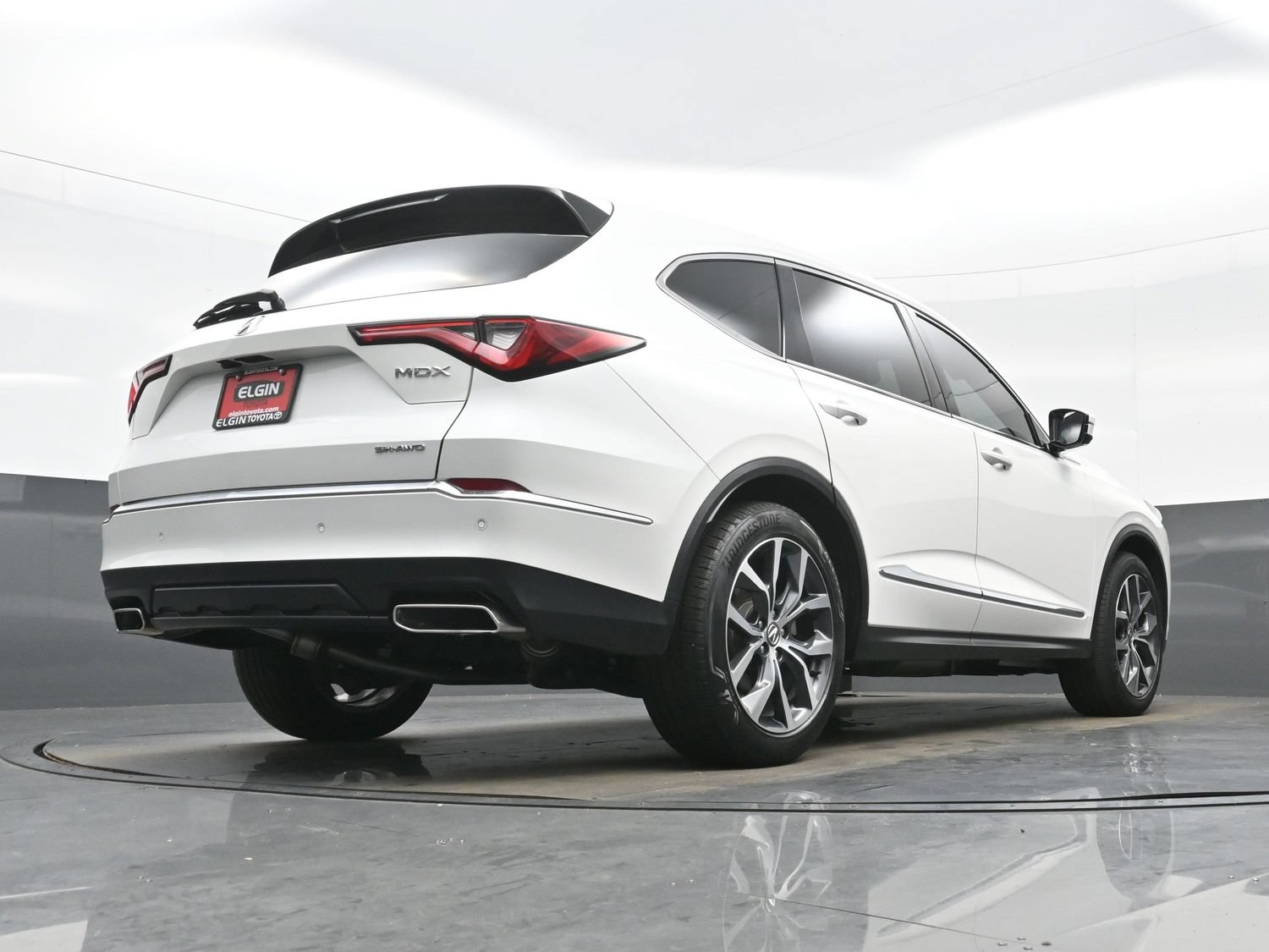 Used 2022 Acura MDX w/ Technology Package AWD/4WD image 34