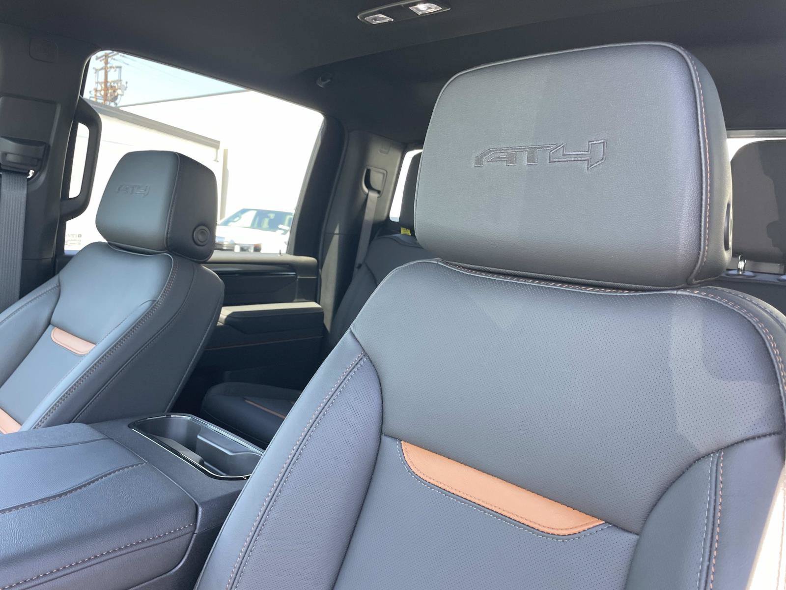 New 2026 GMC Sierra 2500 AT4 w/ AT4 Premium Plus Package AWD/4WD image 24