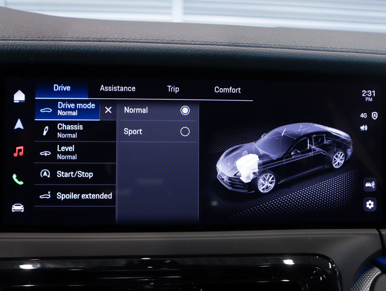 Certified 2025 Porsche Panamera 4 image 18