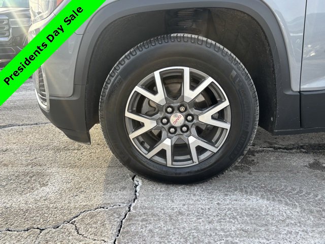 Used 2020 GMC Acadia SLE w/ Driver Convenience Package image 10