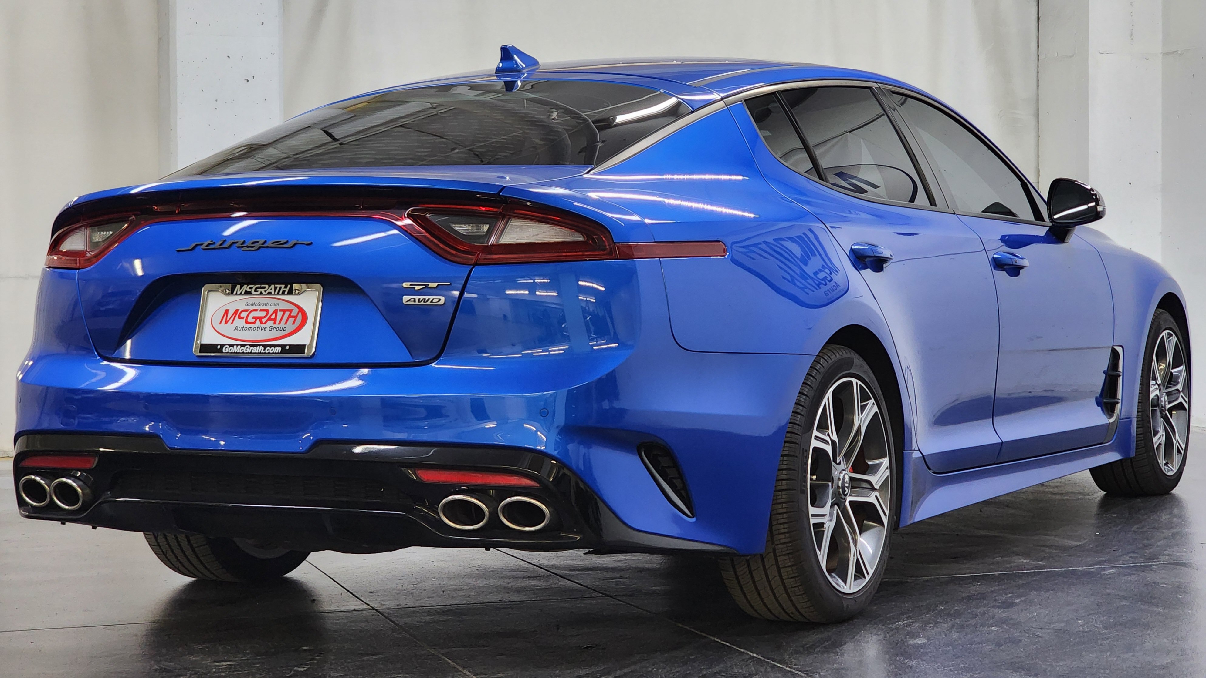 Used 2018 Kia Stinger GT2 AWD/4WD image 6