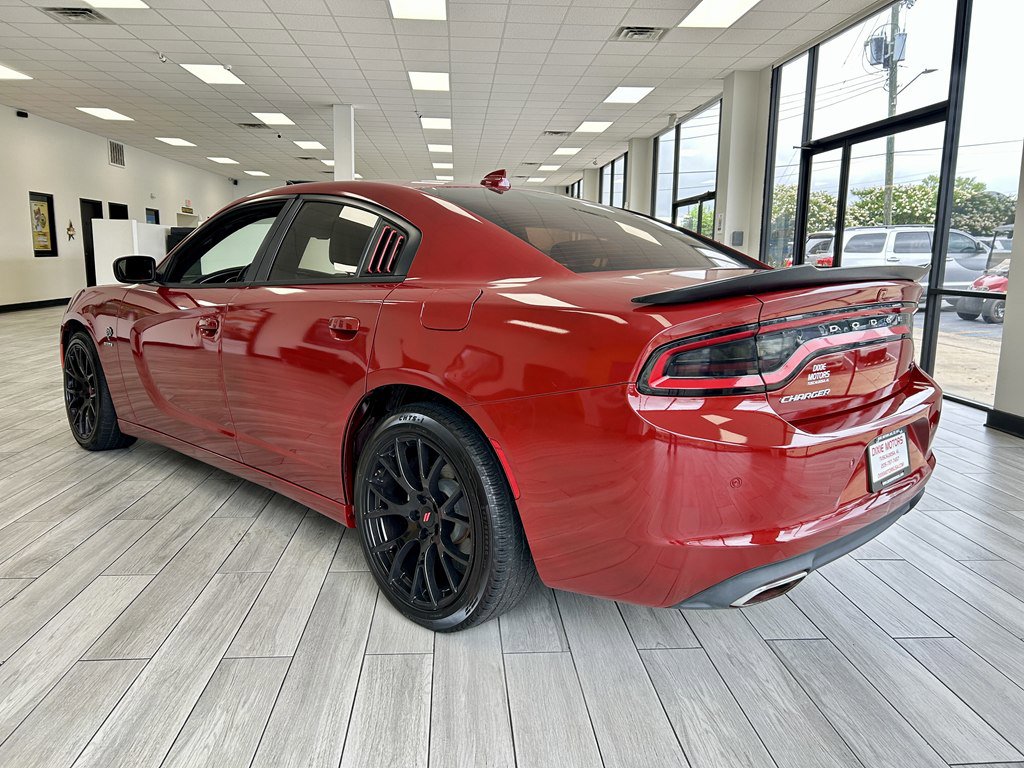 Used 2016 Dodge Charger R/T RWD image 7