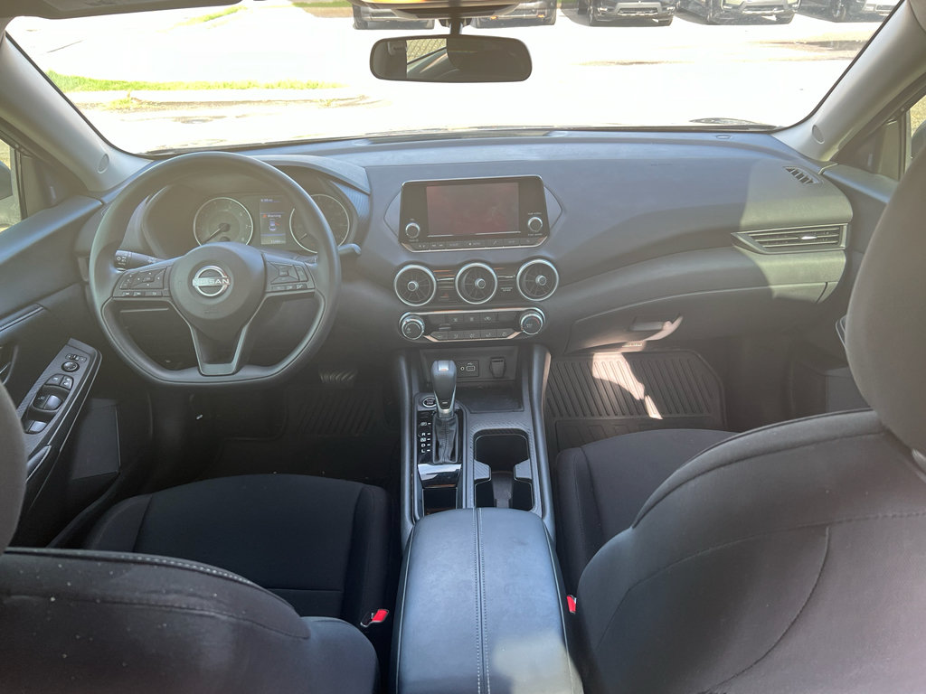 Used 2025 Nissan Sentra S FWD image 13