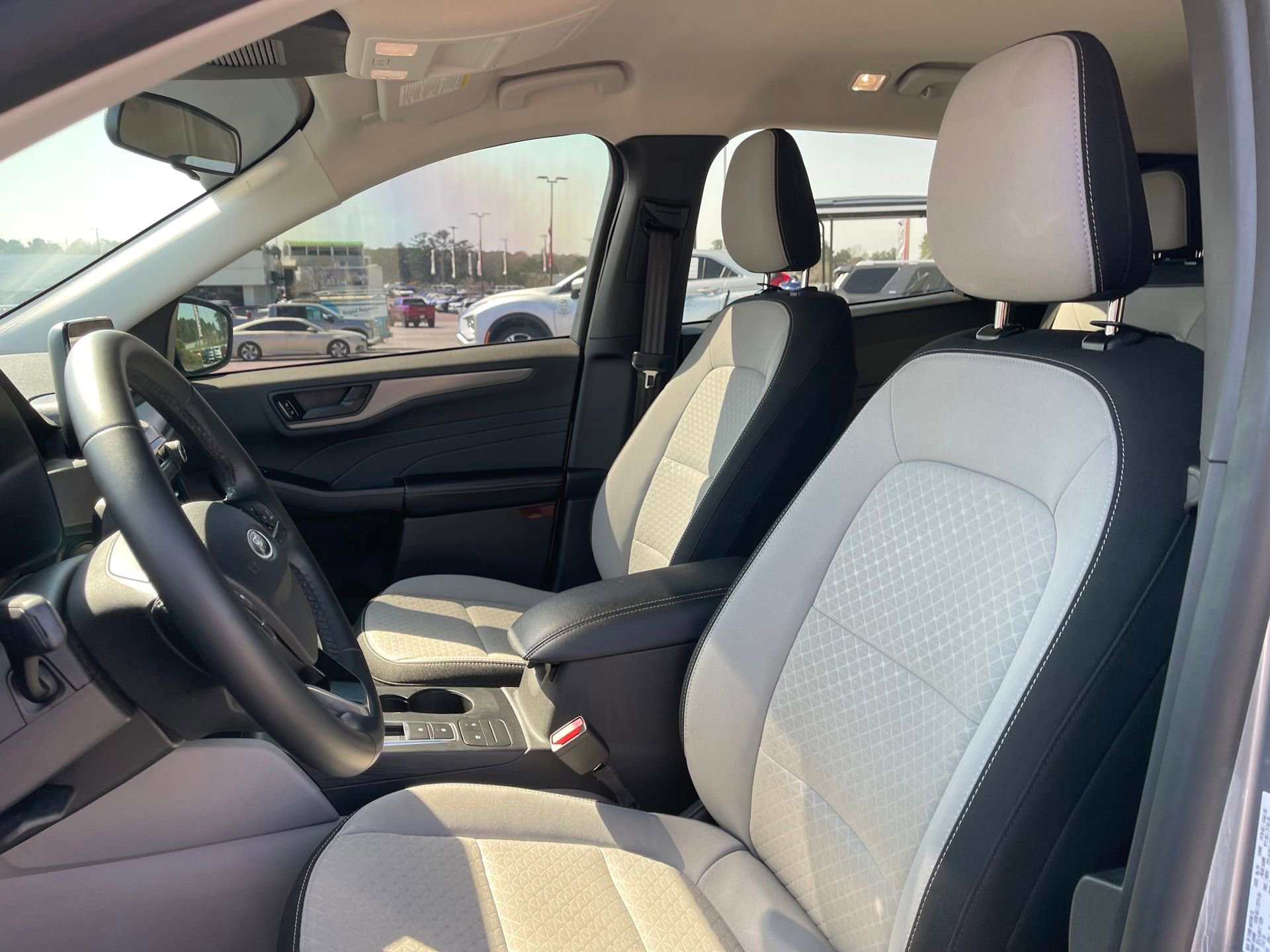 Used 2024 Ford Escape Active image 13