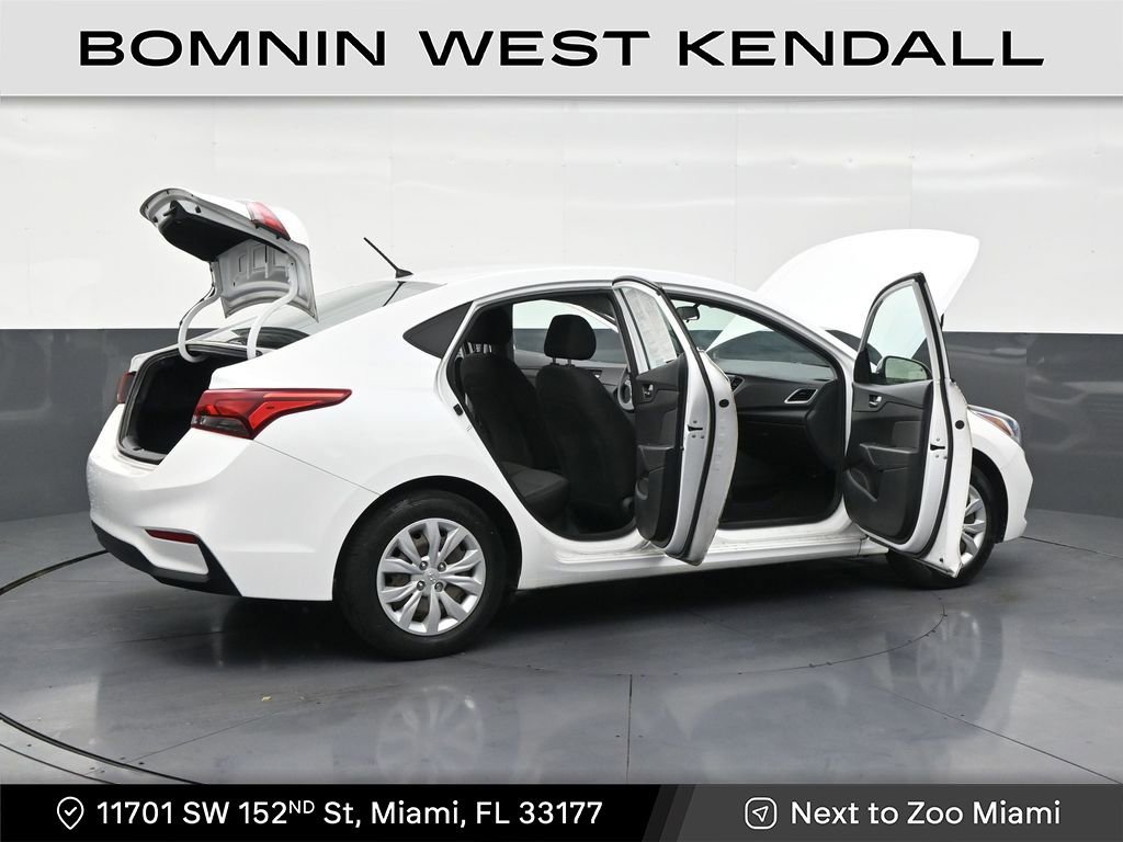 Used 2022 Hyundai Accent SE image 28