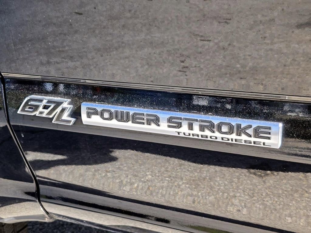 Used 2017 Ford F350 Lariat w/ Lariat Value Package image 7