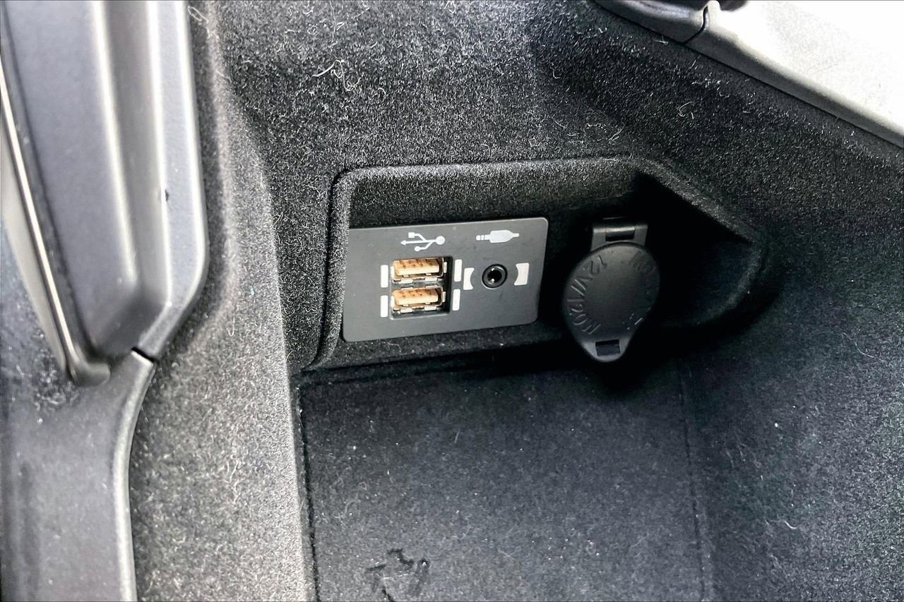 Used 2021 Lexus IS 350 F Sport w/ Accessory Package image 18