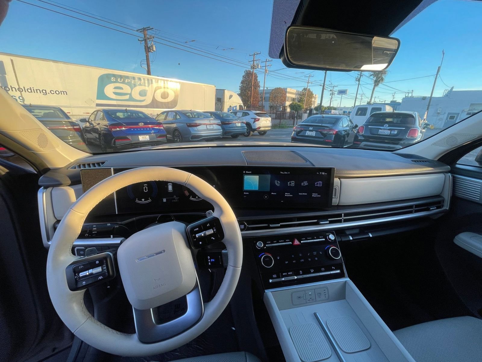 Used 2025 Hyundai Santa Fe SEL image 33