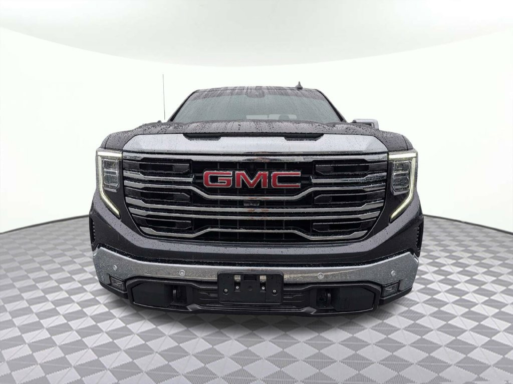 Used 2024 GMC Sierra 1500 SLT w/ SLT Premium Plus Package AWD/4WD image 8