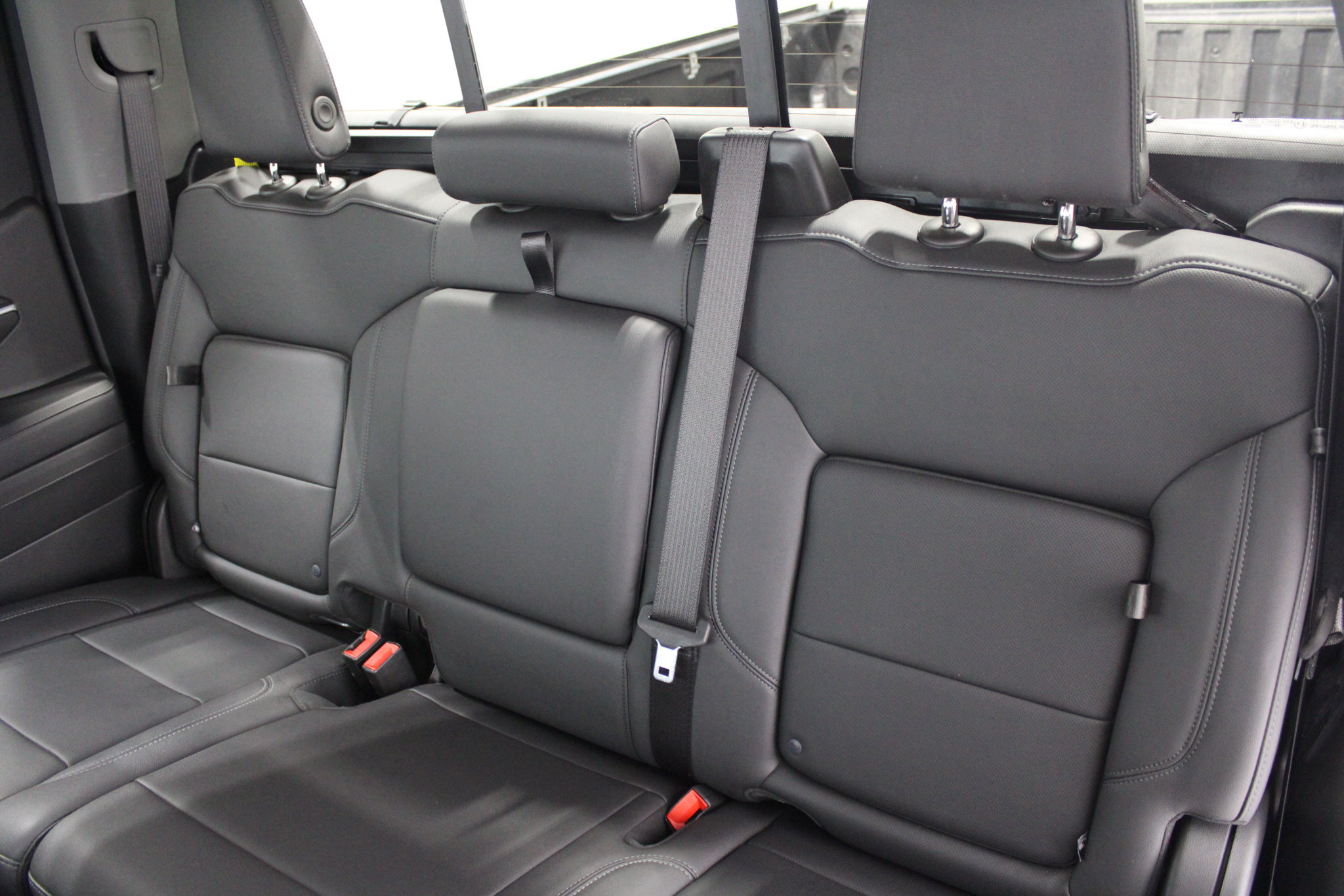 Used 2024 Chevrolet Silverado 1500 LTZ AWD/4WD image 19