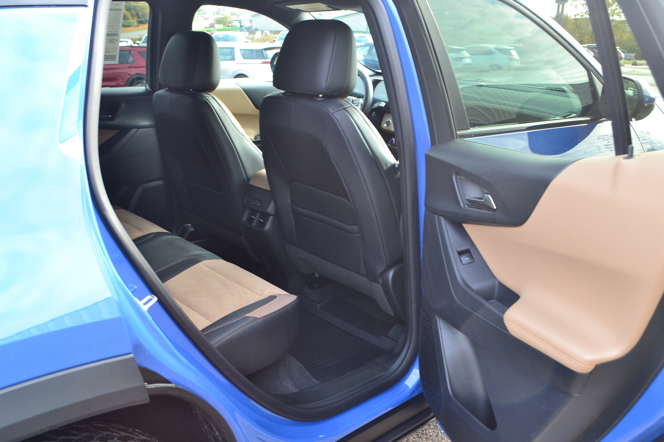 New 2026 Chevrolet Equinox ACTIV image 9