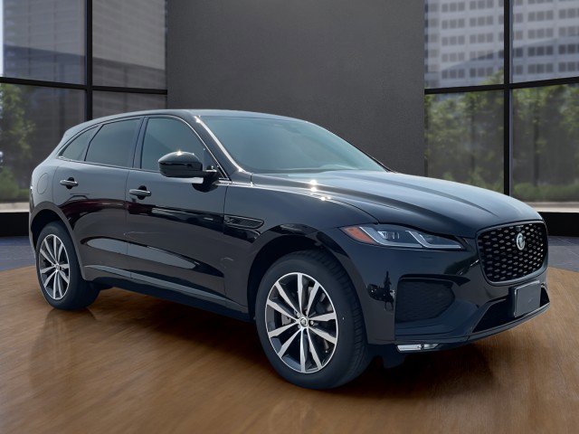 New 2026 Jaguar F-PACE R-Dynamic S image 2