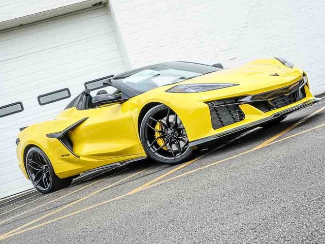New 2027 Chevrolet Corvette Z06 w/ Battery Protection Package RWD image 3
