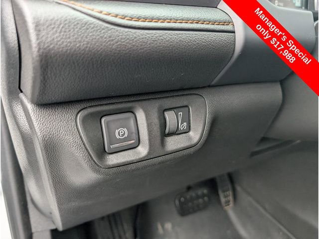 Used 2019 GMC Acadia SLT image 17