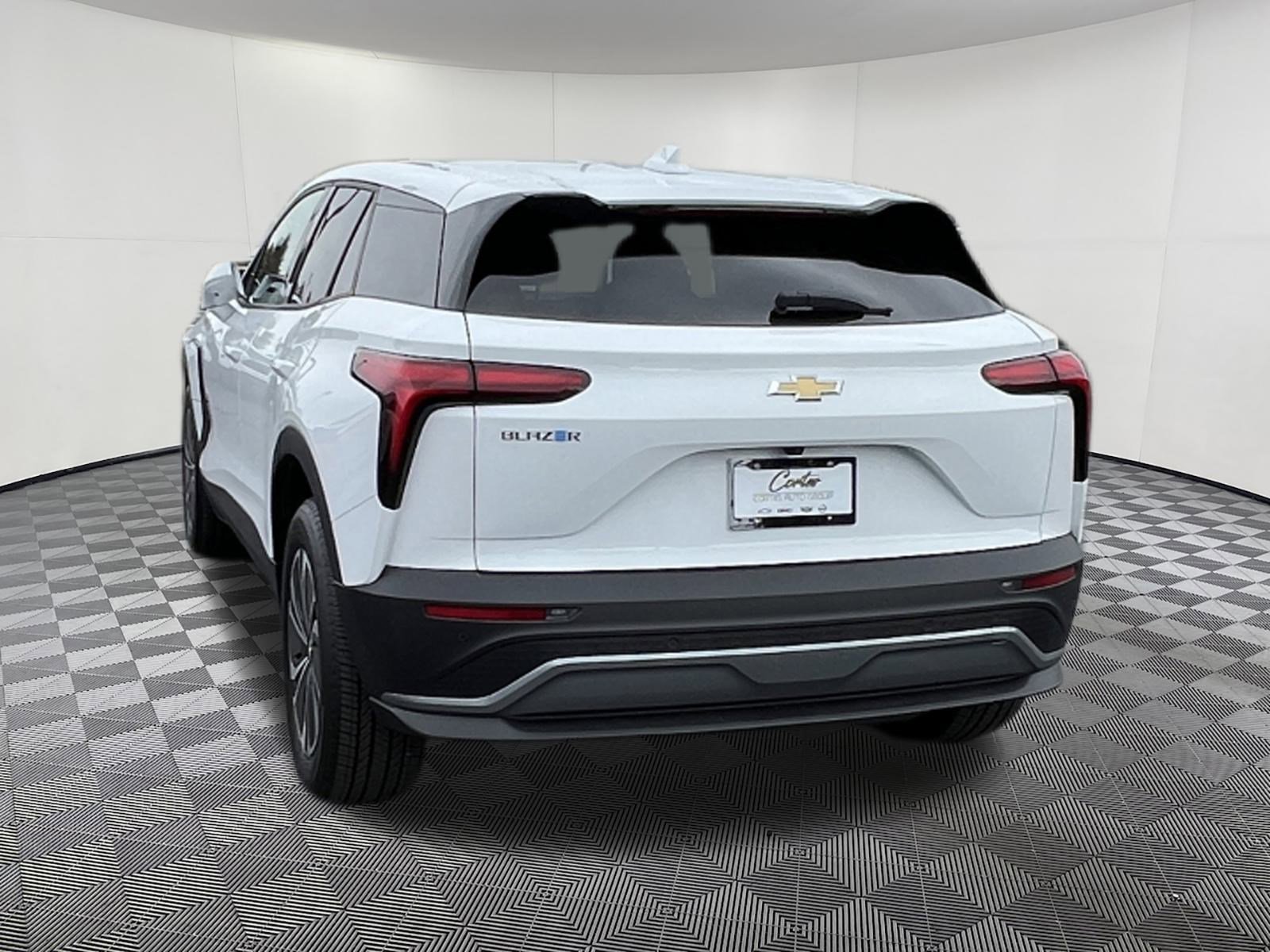 New 2025 Chevrolet Blazer EV LT image 4