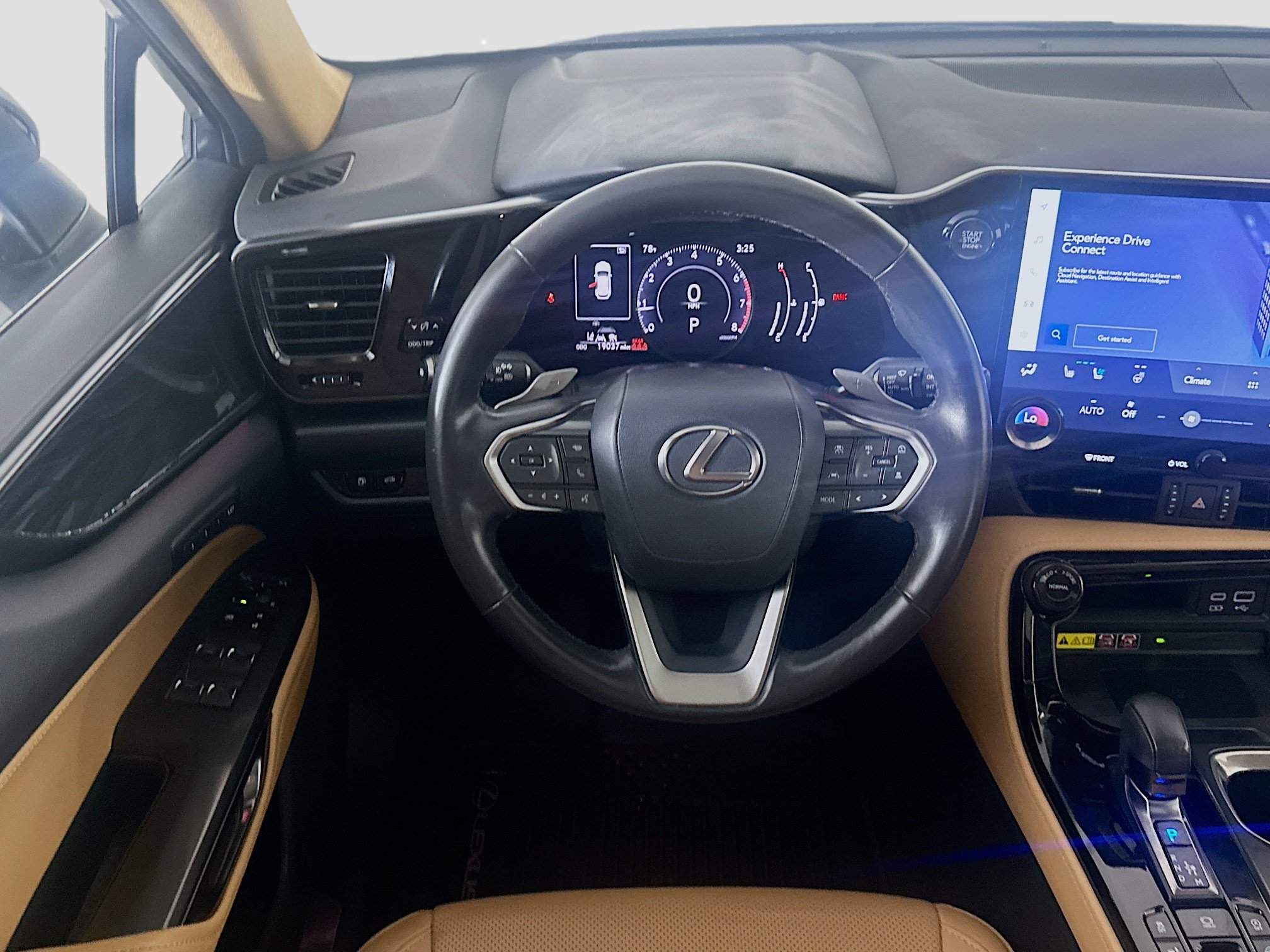 Used 2023 Lexus NX 350 AWD image 18