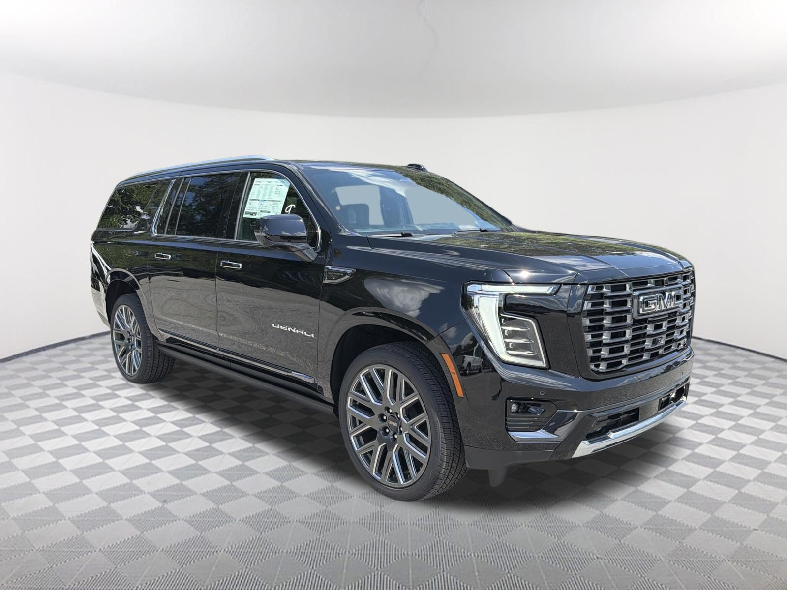 New 2026 GMC Yukon XL Denali Ultimate AWD/4WD image 3