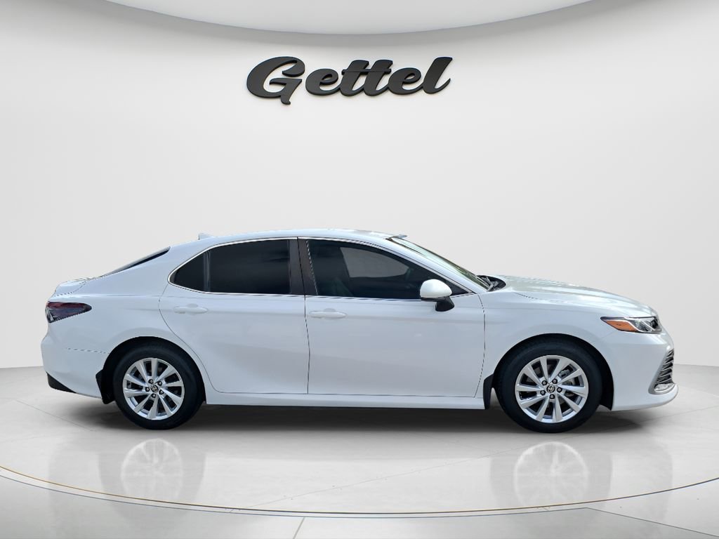 Certified 2023 Toyota Camry LE image 3