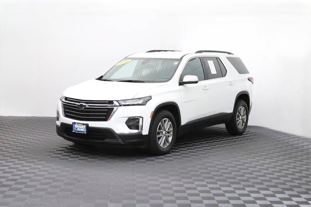 Used 2023 Chevrolet Traverse LT w/ LPO, Floor Liner Package AWD/4WD image 3
