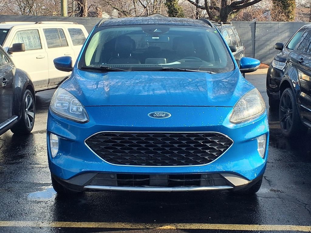 Used 2020 Ford Escape Titanium image 7